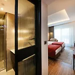 Hotel Levni Premium Old 4*
