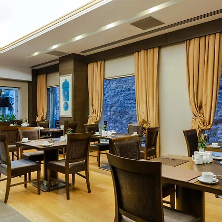 Отель Levni Premium Old 4*