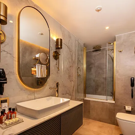 Levni Premium Old Hotel